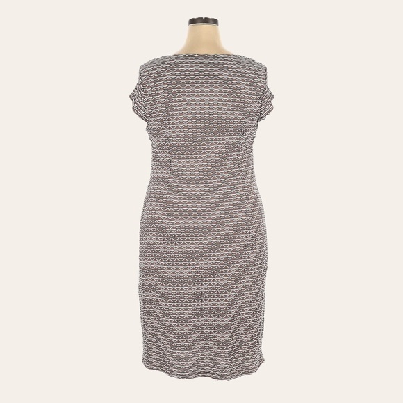 Sharagano 18W Taupe White Textured Stripe Stretch Sheath Dress Plus Size Lined - Picture 3 of 10
